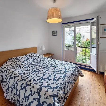 Dom wakacyjny 2 Bedroom Stunning In Saint-nazaire