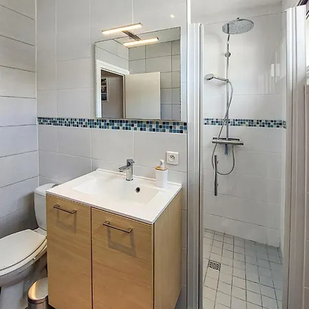 Dom wakacyjny 2 Bedroom Stunning In Saint-nazaire Saint-Nazaire (Loire-Atlantique)