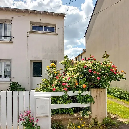 Stunning In Saint-nazaire With Wifi *