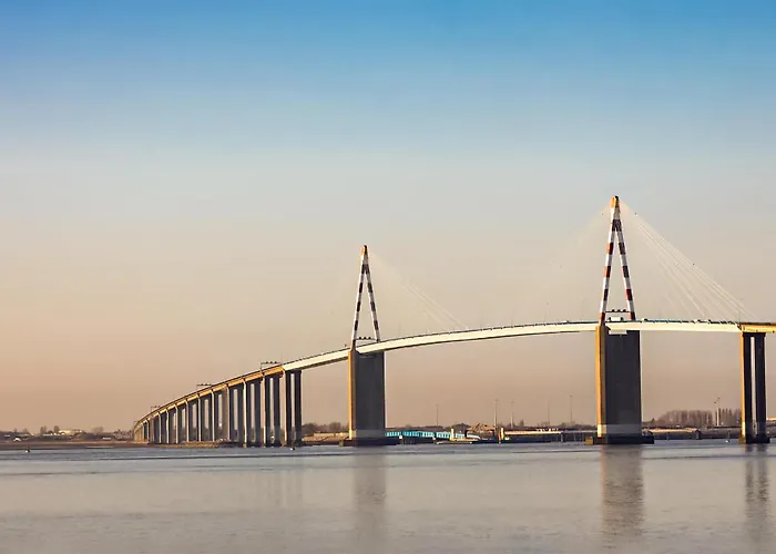 2 Bedroom Awesome In Saint-nazaire